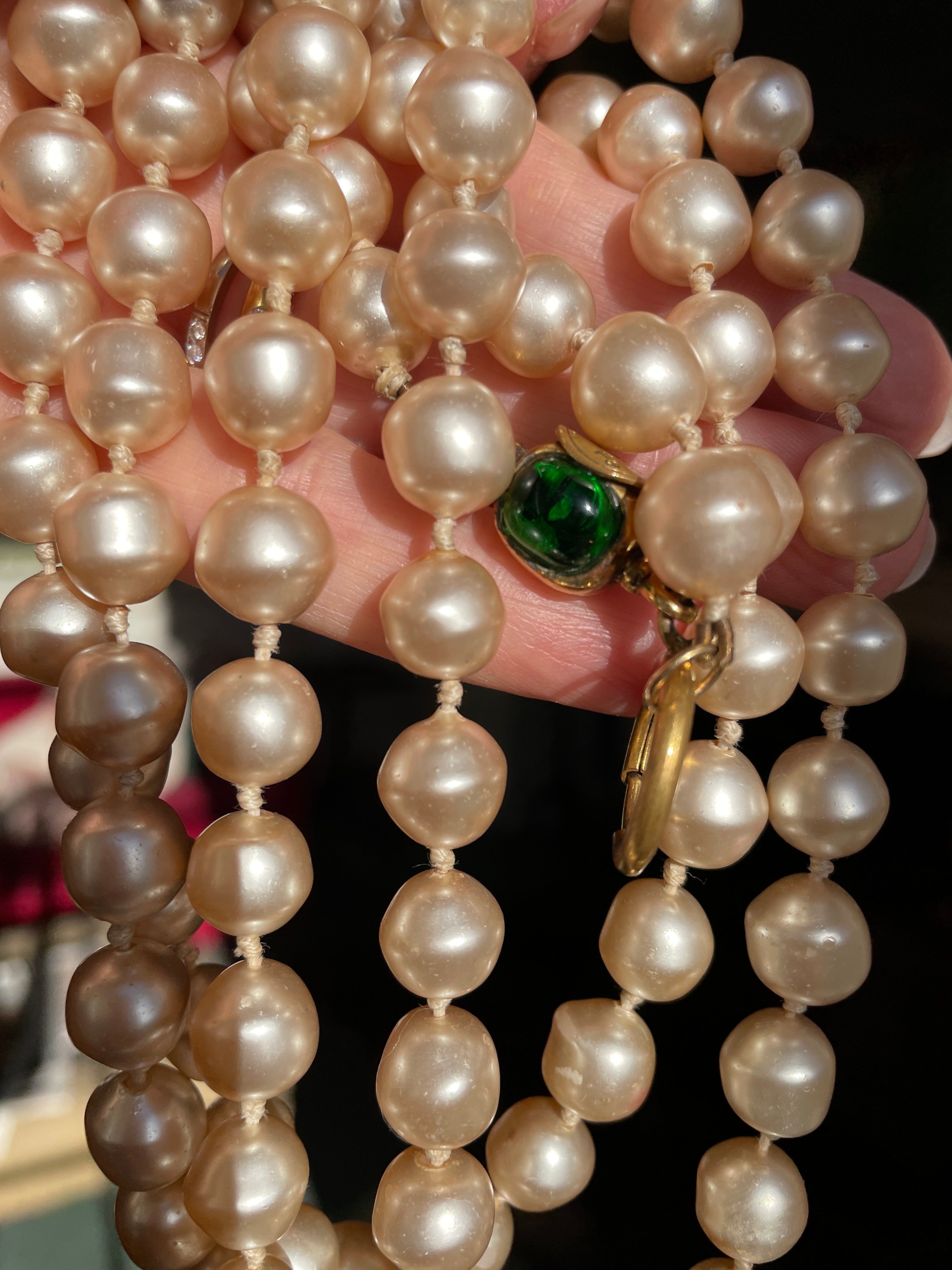 Chanel 1970s Vintage Grixpoix Pearl Necklace