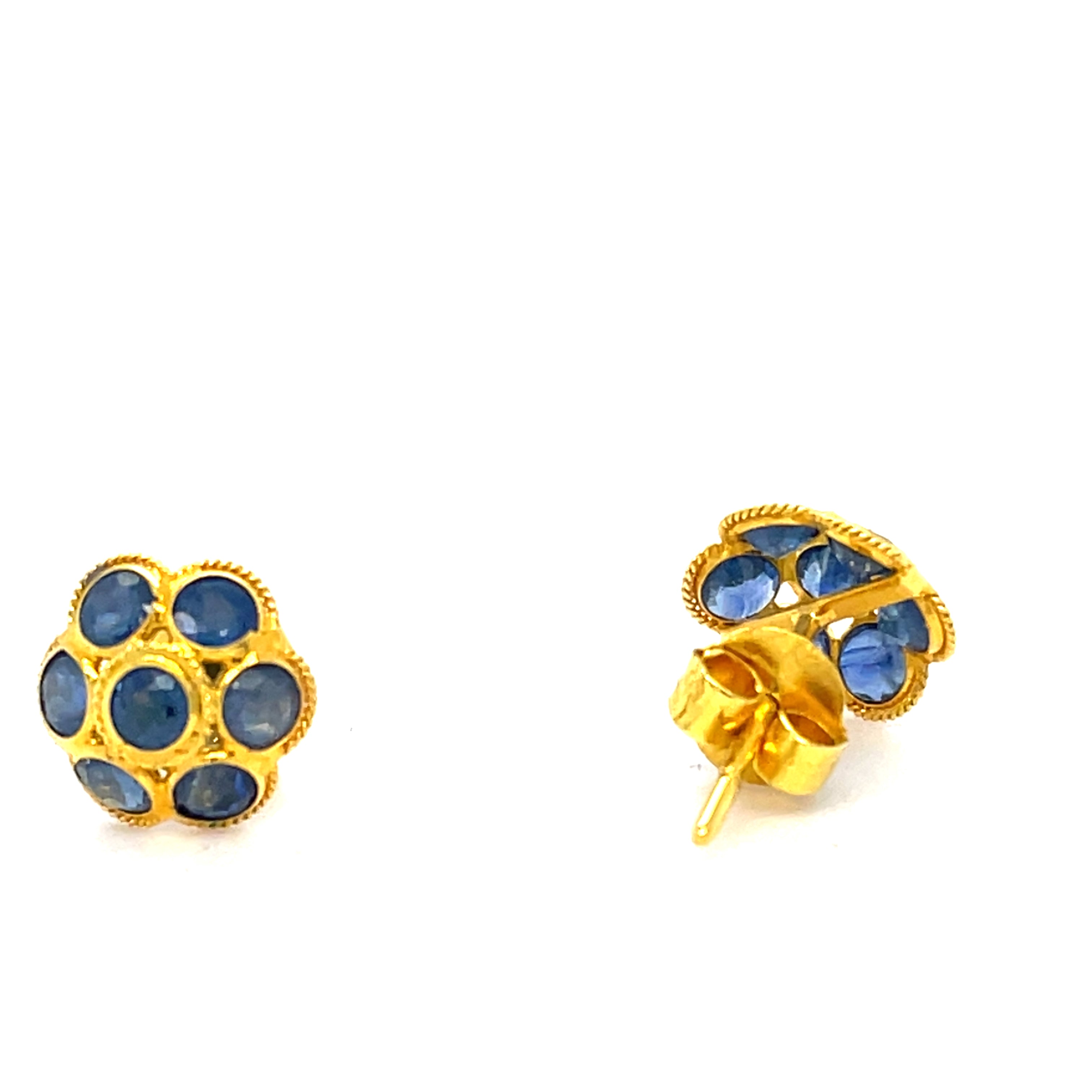 18ct Gold Sapphire Flowerhead Stud Earrings
